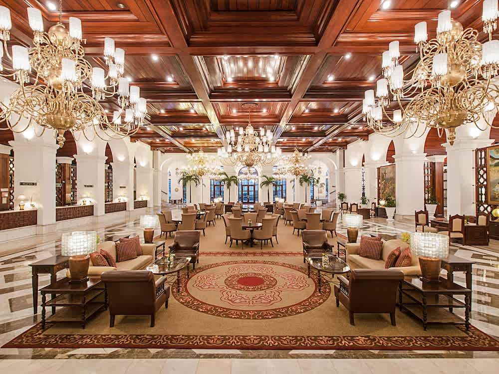 The Manila Hotel 2