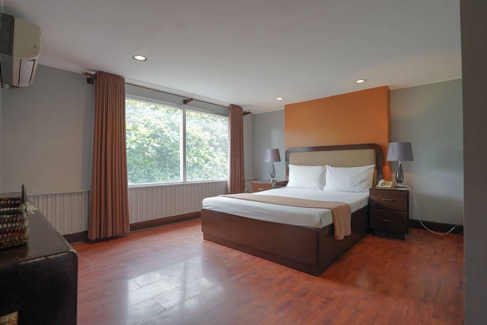 Arzo Hotel Manila 1