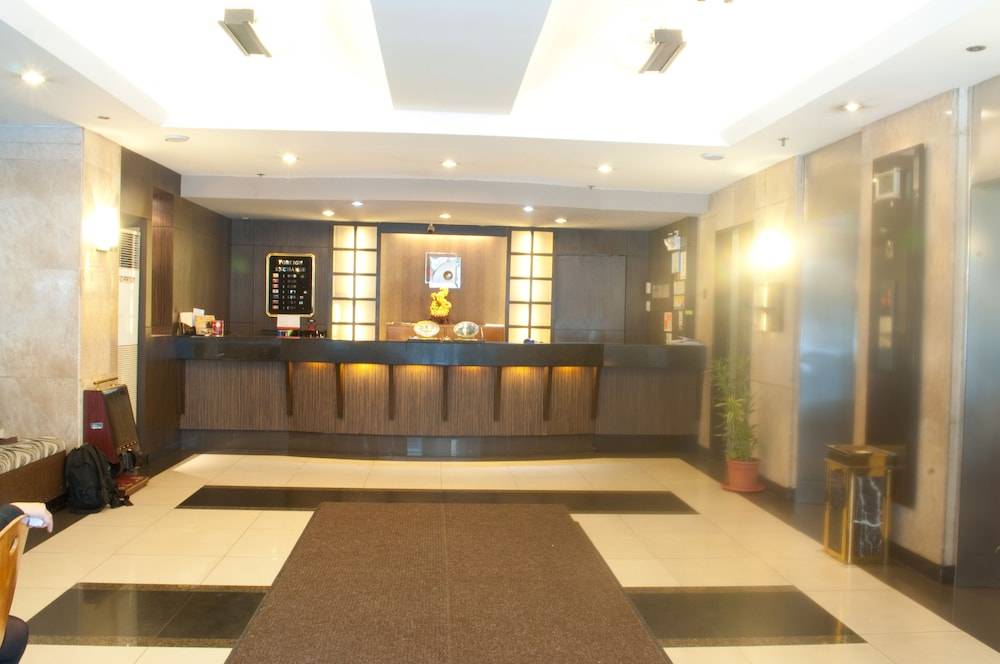 Pearl Garden Hotel 2
