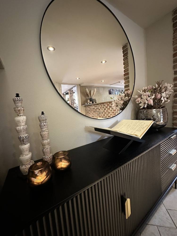 Grand Canal Boutique Hotel Delft 2