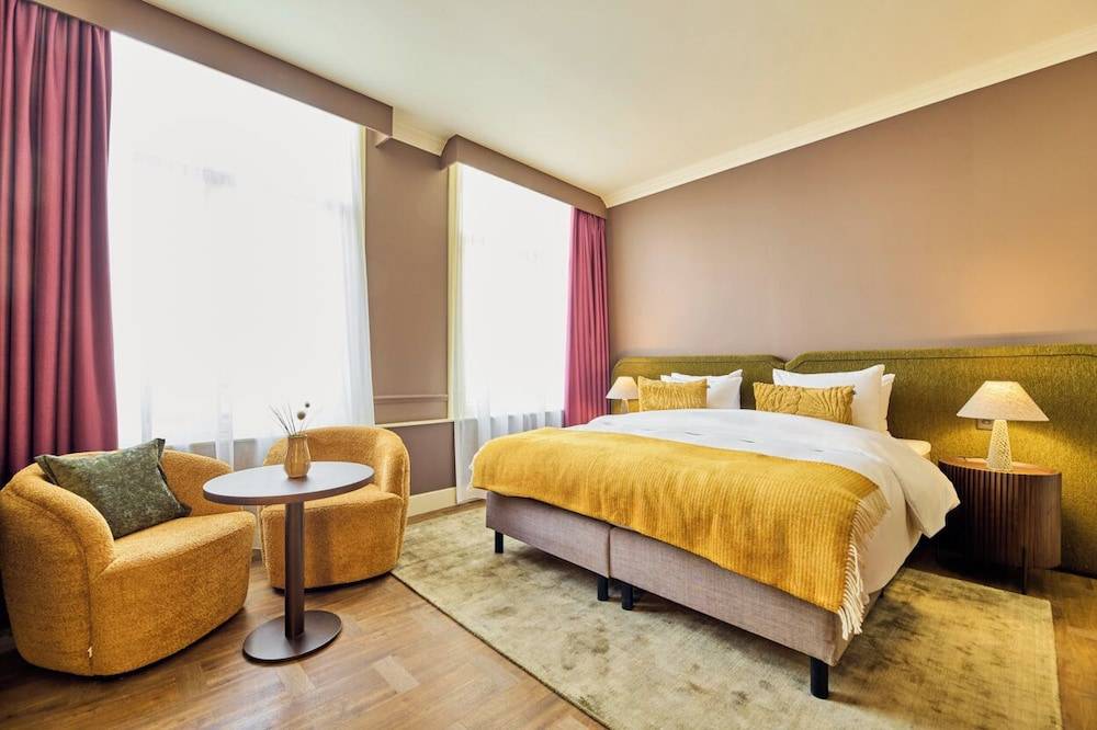 ARQ Paleis Hotel 1