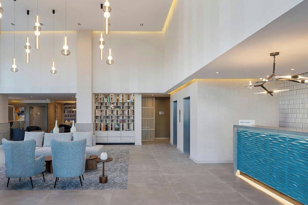 AC Hotel by Marriott San Luis Potosi 2
