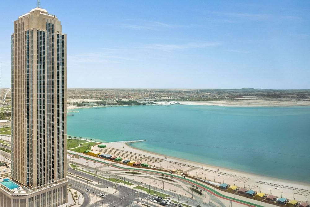 Wyndham Grand Doha West Bay Beach 1