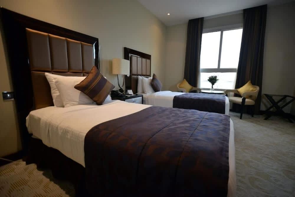 Premium Strato Hotel 2