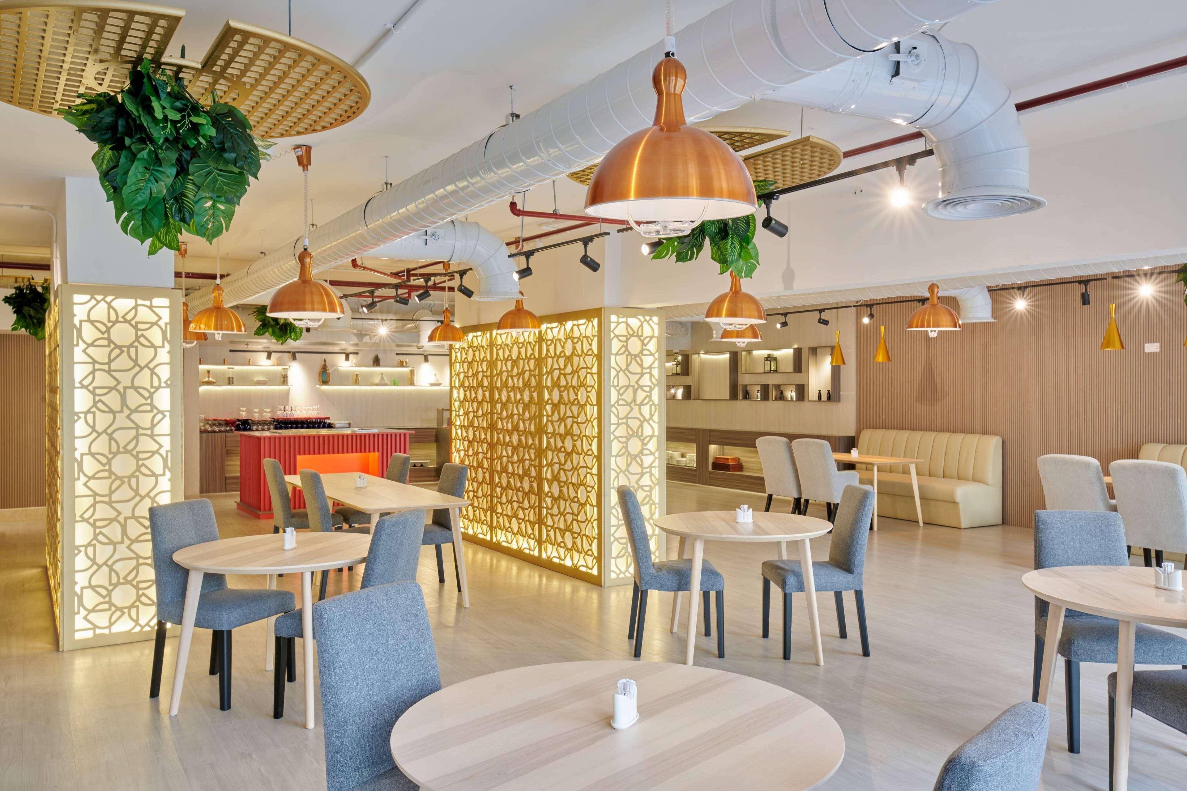 Ramada by Wyndham Doha Old Town 1