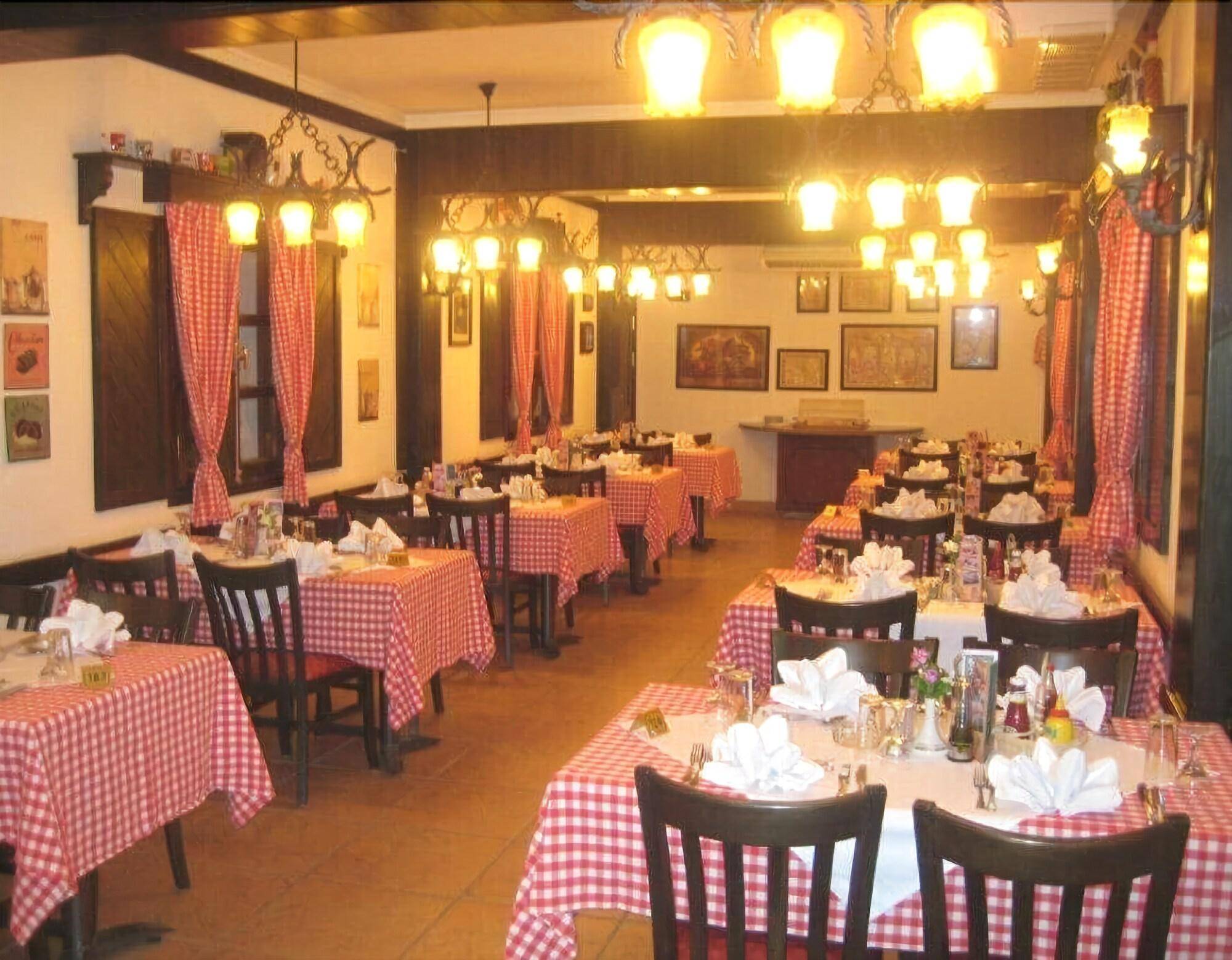 Menaville Safaga 1