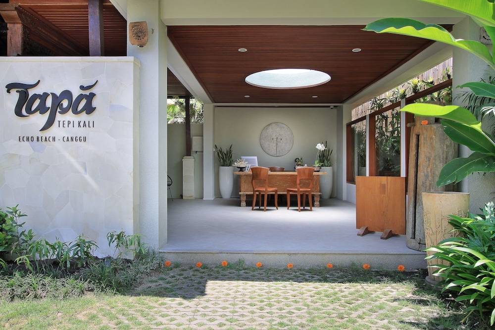 Tapa Tepi Kali Canggu 2