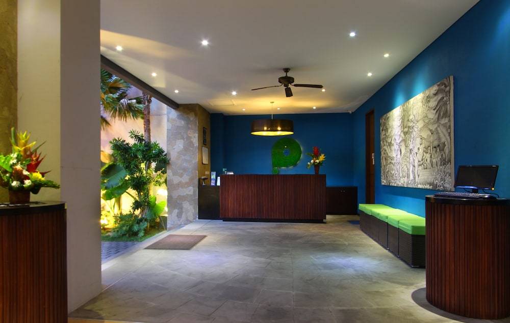 Praja Hotel 2