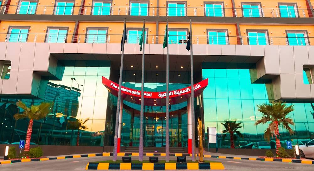 Golden Ship Hotel 2