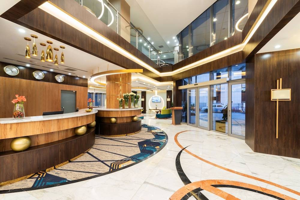 Warwick Riyadh Hotel 2