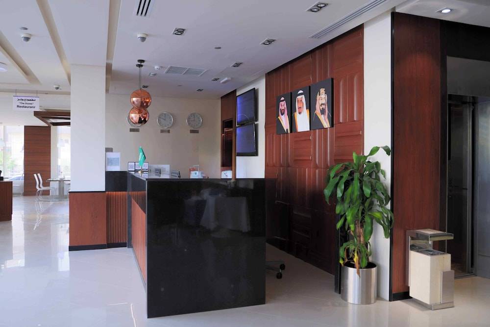 فندق صنداي العليا سويتس Sunday Hotel Al Olaya Formerly Novotel Suites Riyadh Centre 2