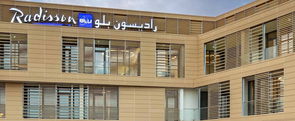 Radisson Blu Hotel & Residence, Riyadh Diplomatic Quarter 1