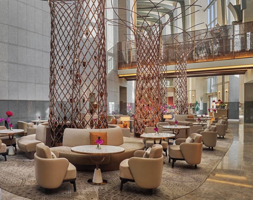 Four Seasons Hotel Riyadh 2