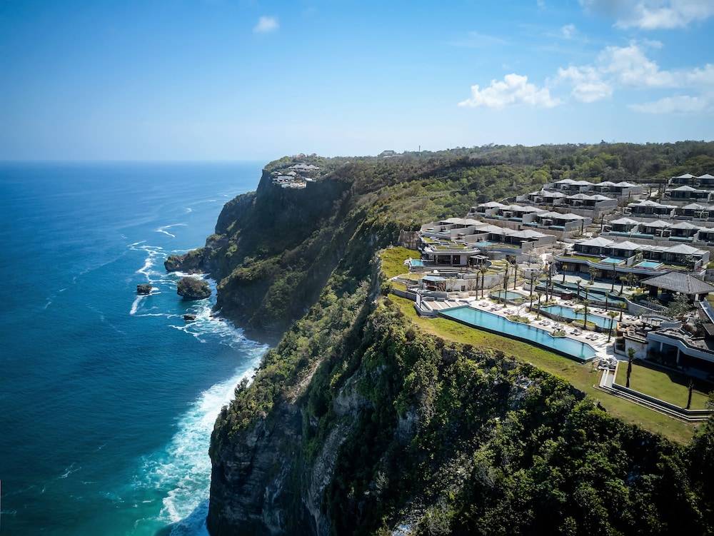 Six Senses Uluwatu 1