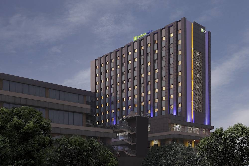 Holiday Inn Express GURUGRAM SECTOR 50 by IHG 1