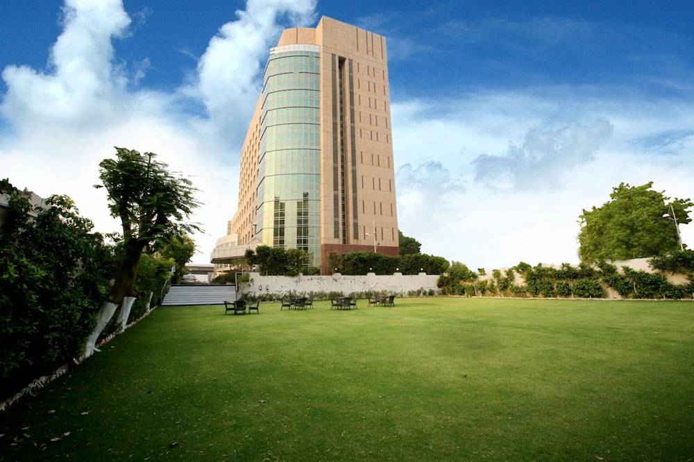 Fortune Select Global, Gurugram - Member ITC Hotels' Group 1