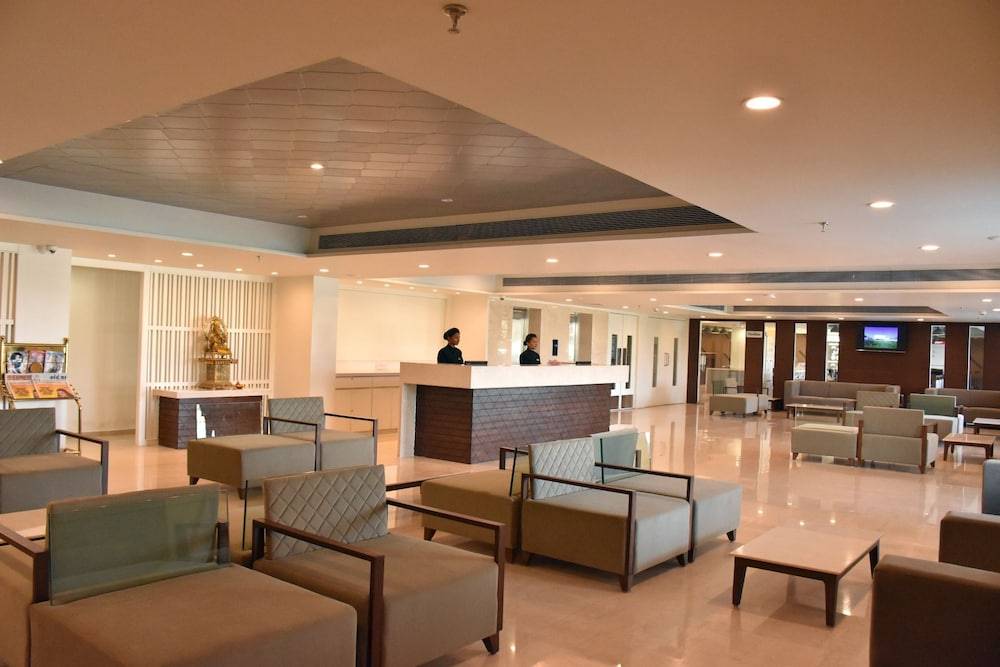 Manish Aura Grand 2