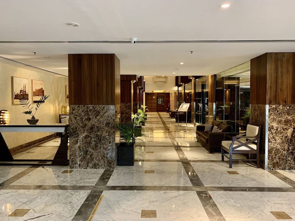 Vivanta Vadodara 2