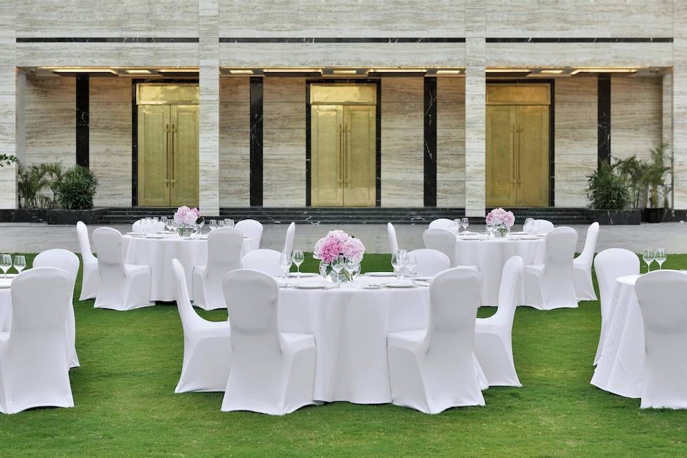 Renaissance Lucknow Hotel, Gomti Nagar 2