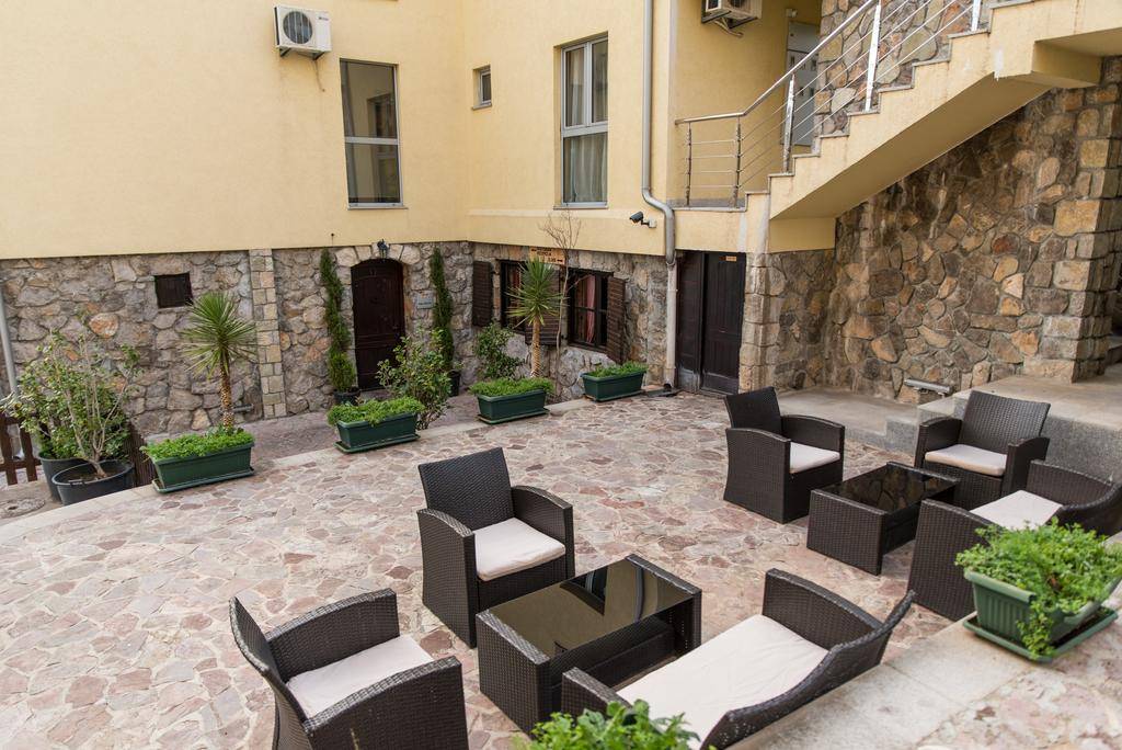 Hotel Crnogorska Kuća 2