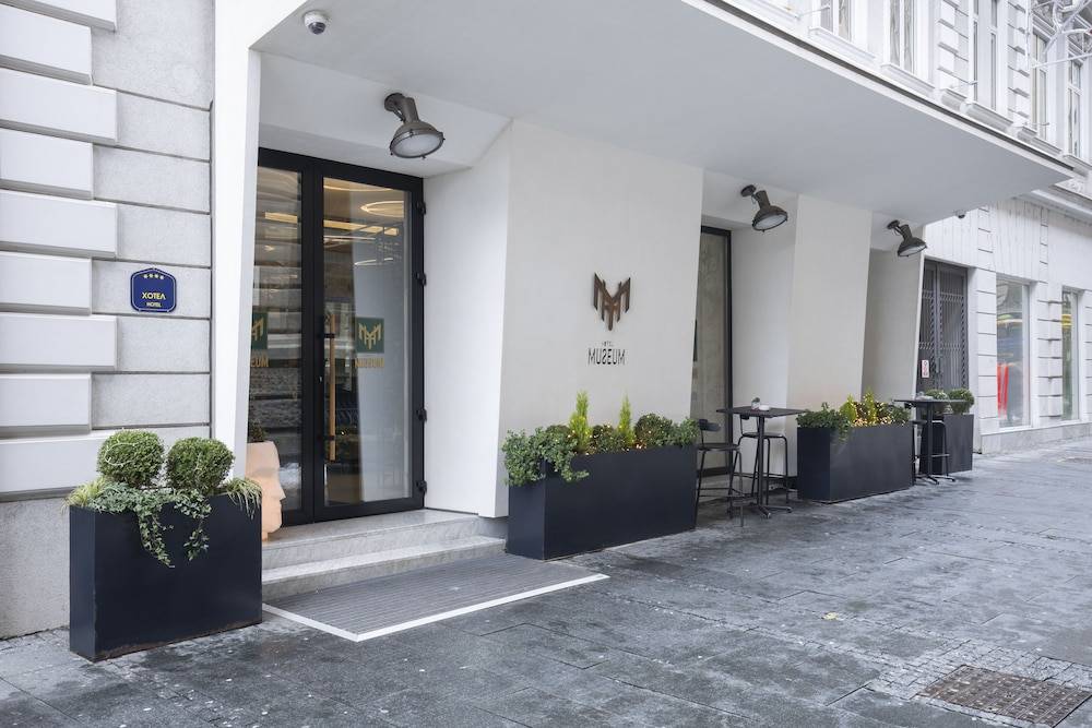 Boutique Hotel Museum Belgrade 1