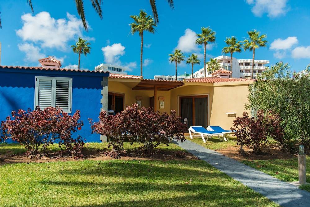HL Miraflor Suites Hotel 2