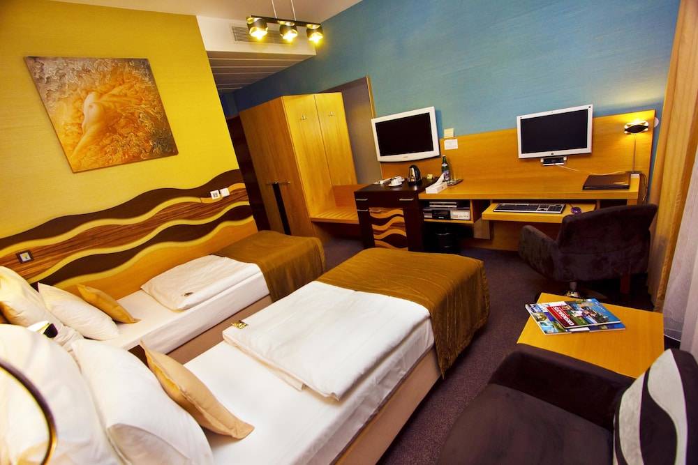 Danubia Gate Hotel 2