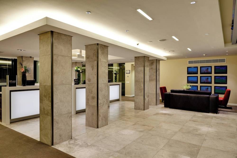 Protea Hotel by Marriott Cape Town Waterfront Breakwater Lodge 2