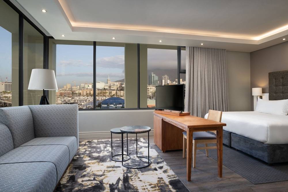 Protea Hotel by Marriott Cape Town Waterfront Breakwater Lodge 1