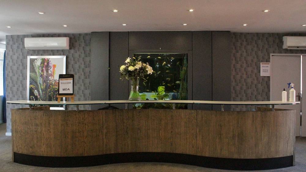 Reef Hotel 2