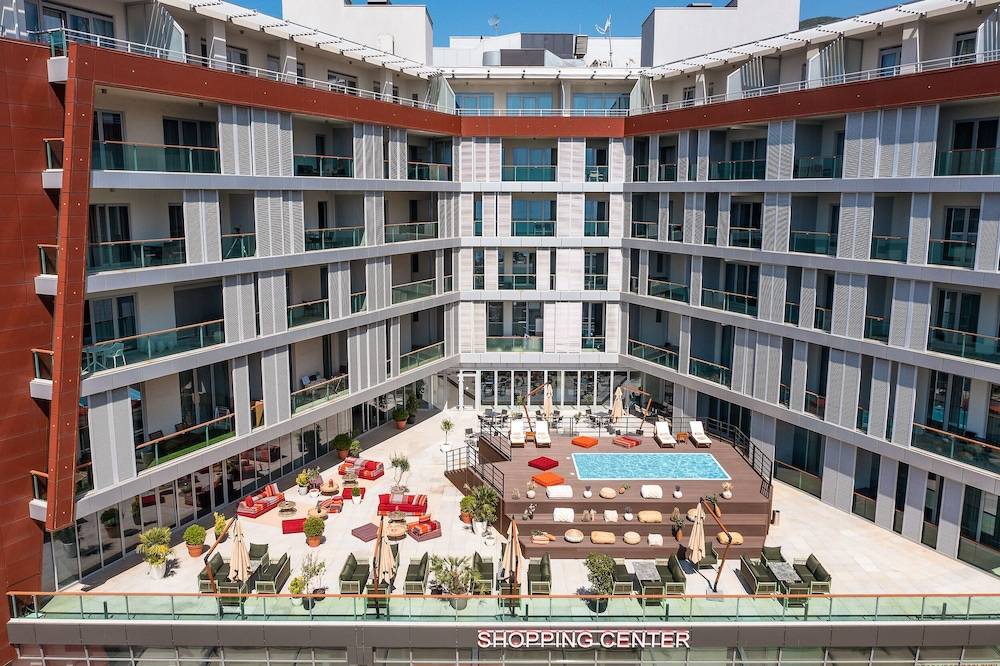 Hotel TQ Plaza 1