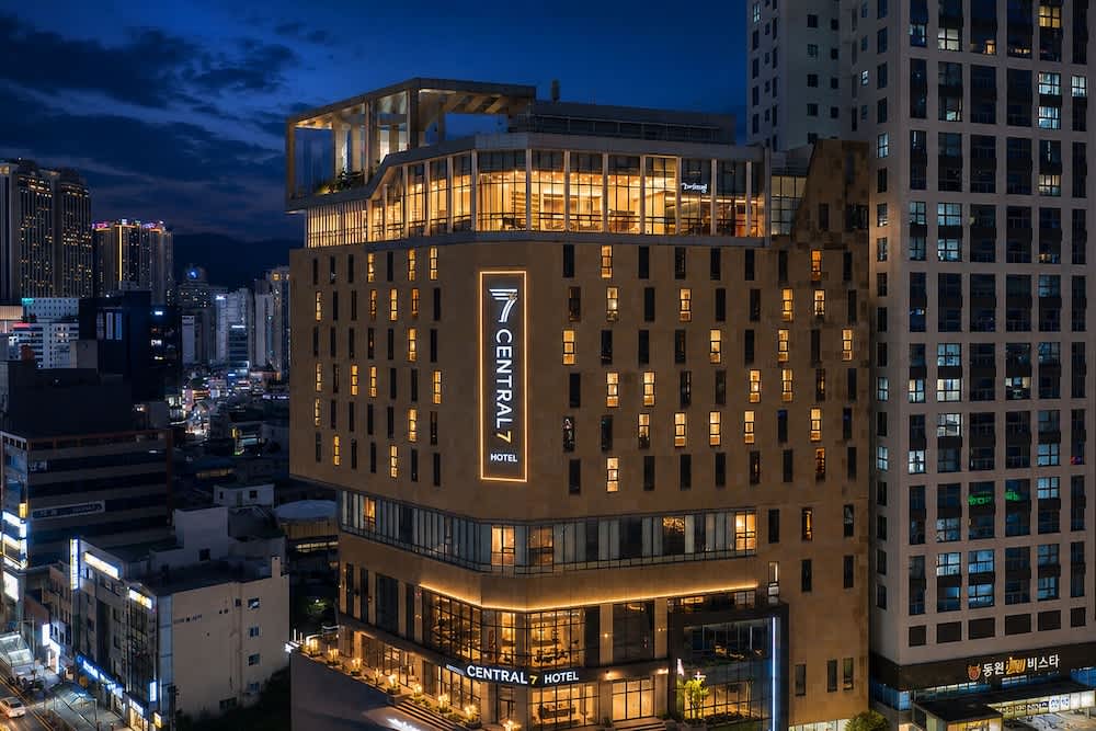 Central Seven Hotel by Kwon Busan Seomyeon 1