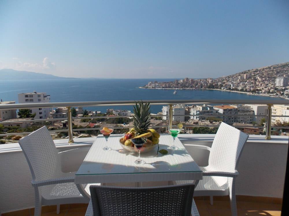 Hotel Mediterrane 2