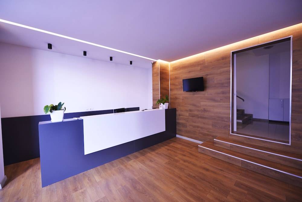 ApartHotel Miramare Sarande 1