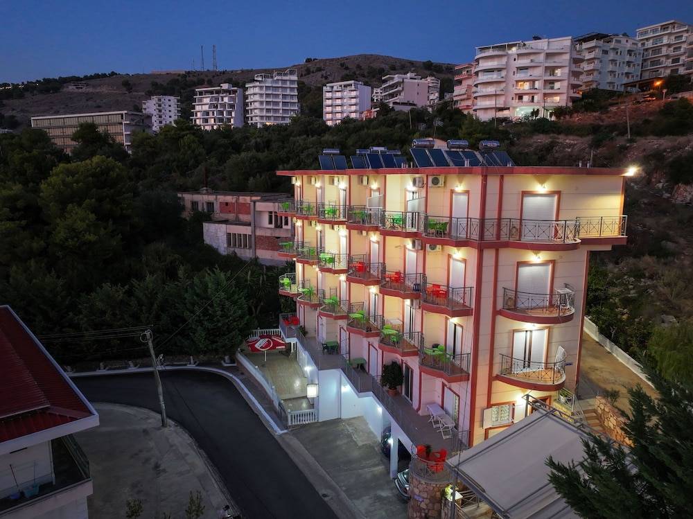 Unico ApartHotel 1