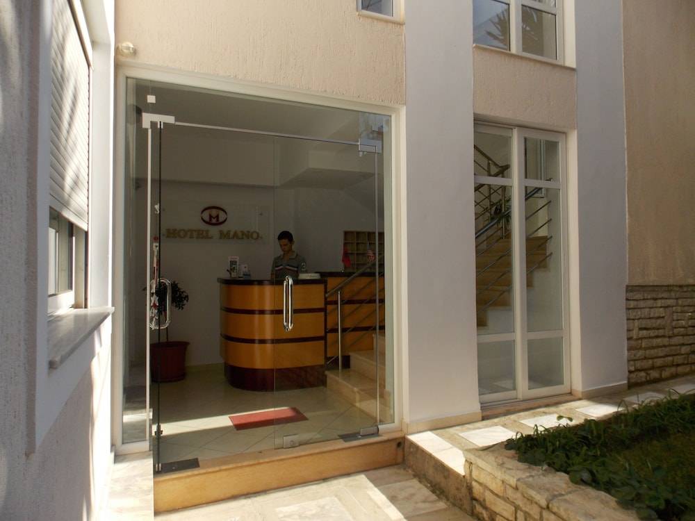 Hotel Mano 2