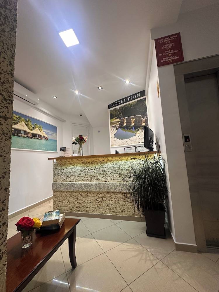 Oskar Hotel 2