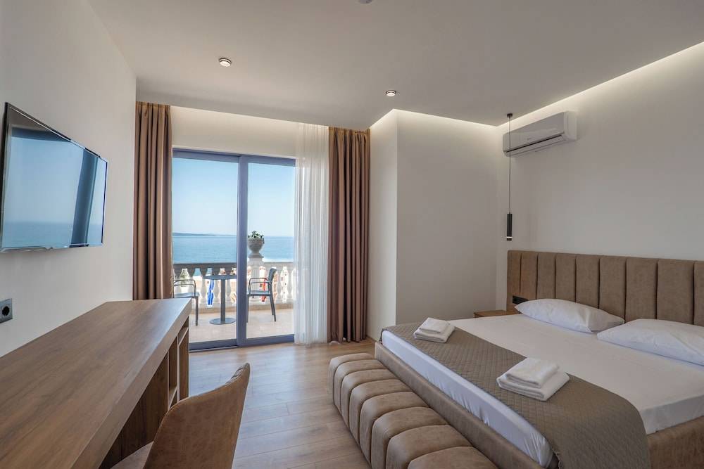 Keos Hotel 1