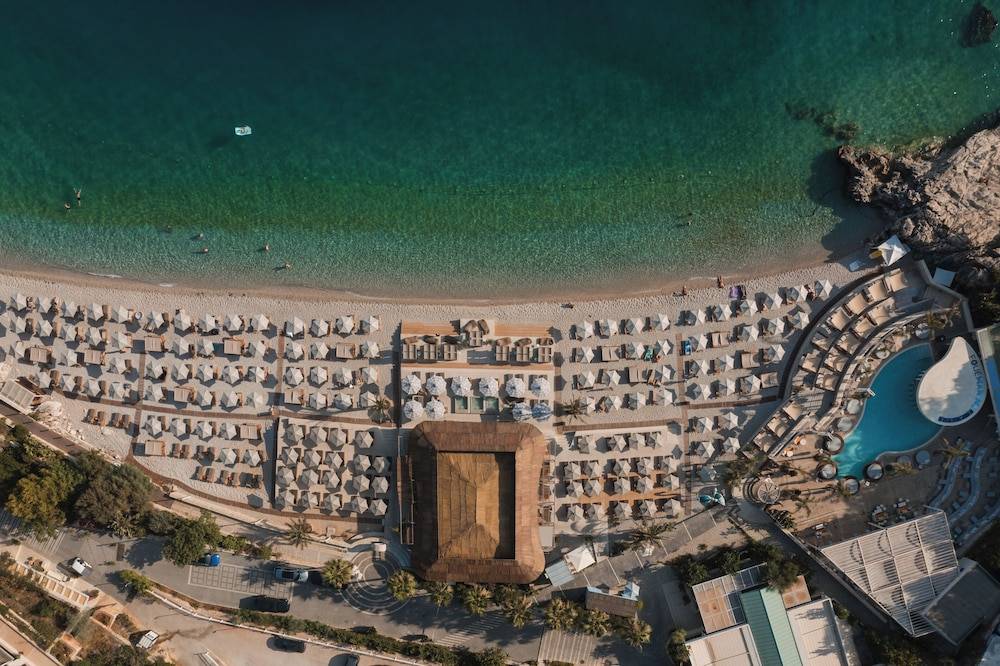 Folie Marine Hotel & Beach Club 1