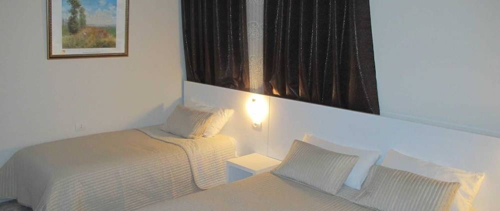 Hotel Nika 2