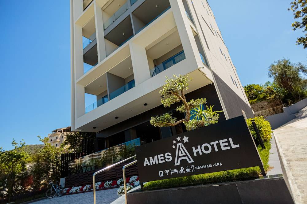 Ames Hotel & SPA 1