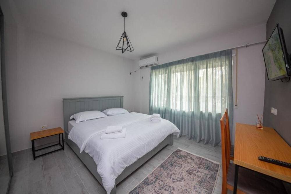 Aerial Hotel & Spa 2