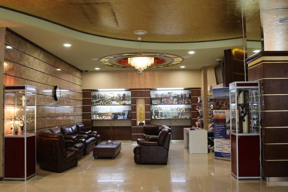 New Nairi Hotel 2