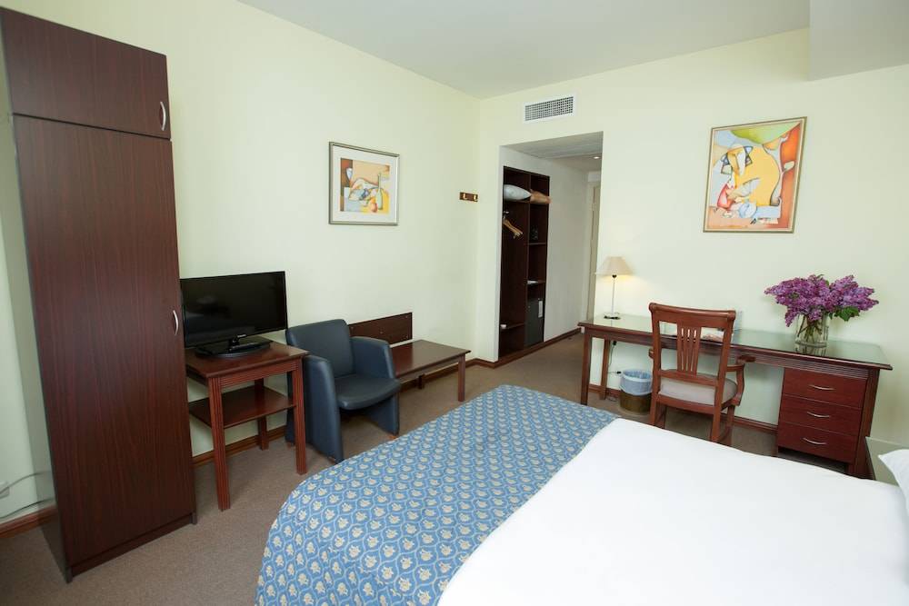 Europe Hotel 2