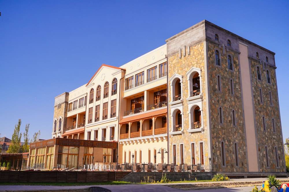Caucasus Hotel 1