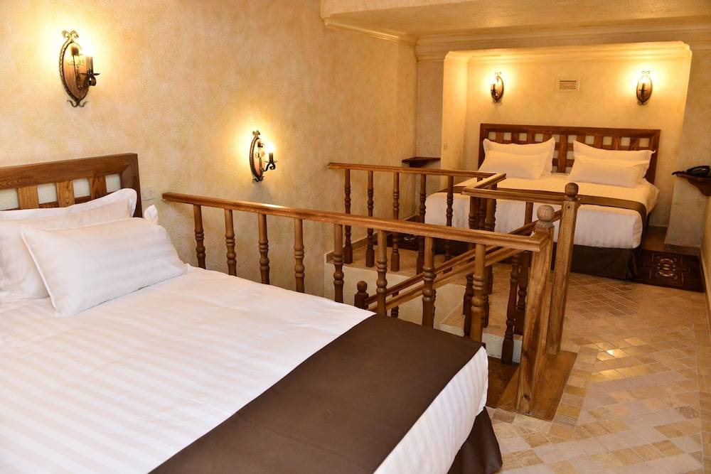 Caucasus Hotel 2