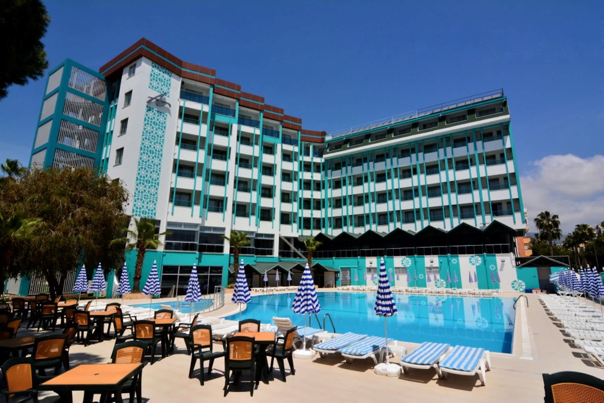 Ananas Hotel 2