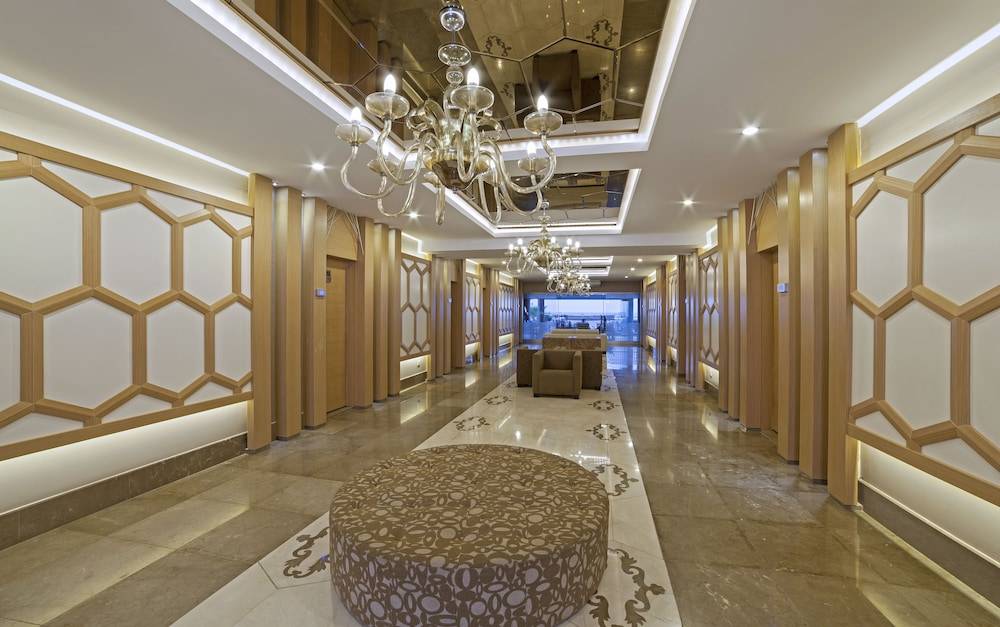 Xperia Saray Beach Hotel 2