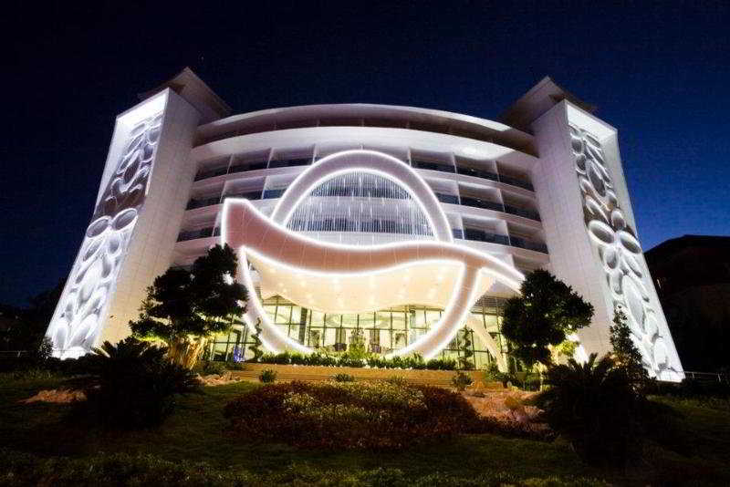 Q Premium Resort 1