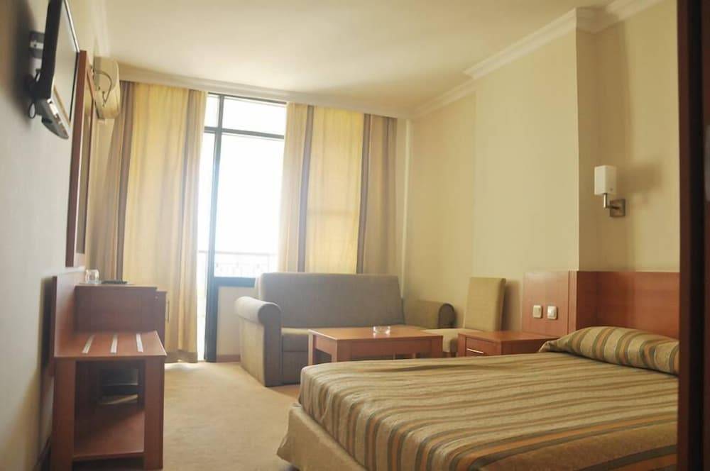 Elysee Rive Hotel 1